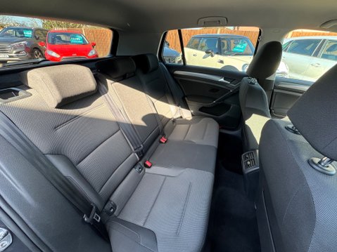 Volkswagen Golf SE TSI EVO 48