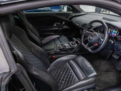Audi R8 5.2 FSI V10 Coupe 2dr Petrol S Tronic Euro 6 (s/s) (540 ps) 57