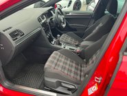 Volkswagen Golf GTI TSI 36