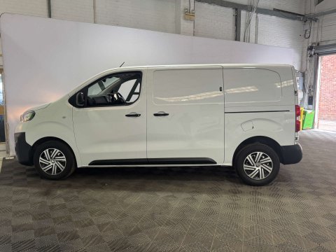 Peugeot Expert 1.5 Expert Professional Premium+ L1 Blue HDi 4