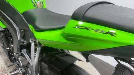 Kawasaki Ninja ZX6R 2009 ONLY 4K MEGA CLEAN 600CC SPORTS BIKE NEW MOT 41