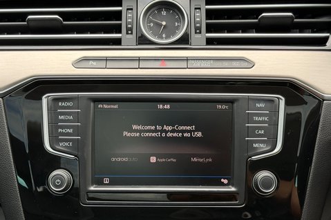 Volkswagen Passat GT TDI BMT ESTATE -£20 ROAD TAX - PAN ROOF -APPLE CARPLAY -DEMO+1 OWNER 41