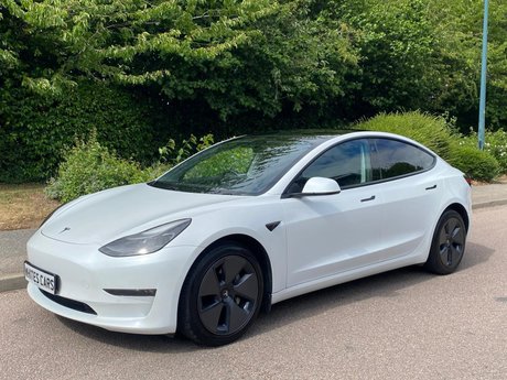 Tesla Model 3 (Dual Motor) Long Range Auto 4WDE 4dr 46