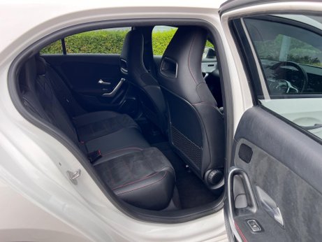 Mercedes-Benz A Class 1.3 A180 AMG Line (Premium 2) 7G-DCT Euro 6 (s/s) 5dr 74