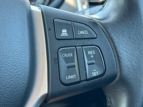 Suzuki S-Cross MOTION BOOSTERJET MHEV 33