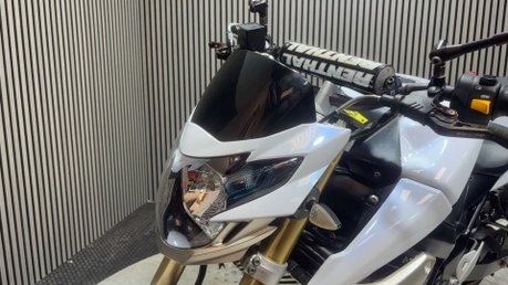 Suzuki GSR750 2011 ONLY 24K SPORTS EXHAUST LONG MOT NAKED BIKE 6