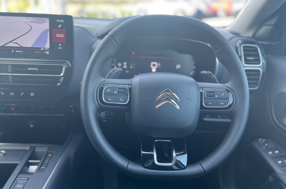 Citroen C5 Aircross PURETECH MAX EDITION 1.2 HYBRID AUTO 33