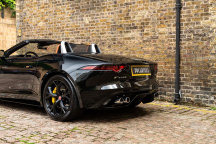 Jaguar F-Type V8 R 18