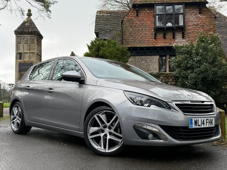 Peugeot 308 E-THP ALLURE 2