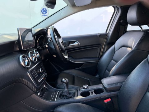 Mercedes-Benz A Class 1.6 A 180 Sport 5dr 61
