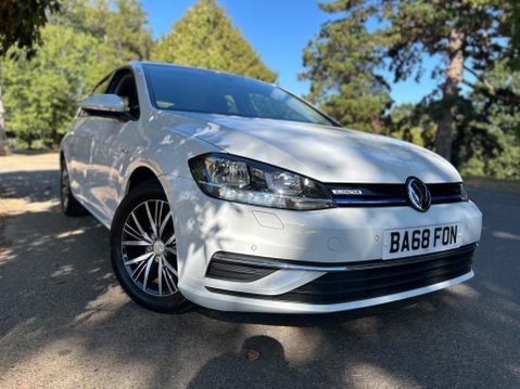 Volkswagen Golf SE NAVIGATION TSI EVO DSG 1