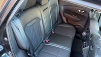 Renault Kadjar 1.5 Blue dCi Iconic SUV 5dr Diesel EDC Euro 6 (s/s) (115 ps) 7
