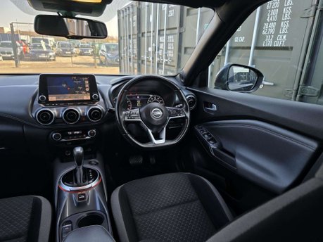 Nissan Juke 1.0 DIG-T N-Connecta SUV 5dr Petrol DCT Auto Euro 6 (s/s) (114 ps) 23