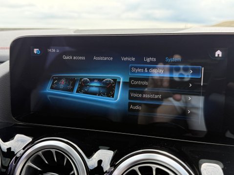 Mercedes-Benz EQA EQA 250 66.5kWh AMG Line (Premium) SUV 5dr Electric Auto (190 ps) 45
