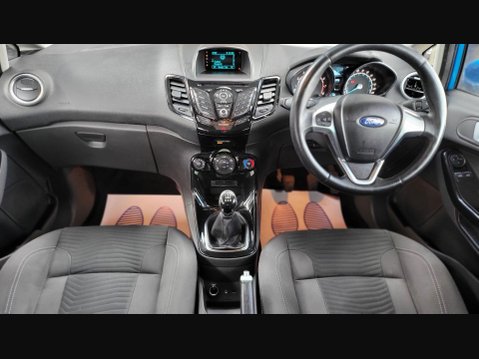 Ford Fiesta ZETEC 11