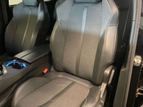 Peugeot 5008 1.5 5008 GT Line Blue HDi S/S Auto 5dr 39