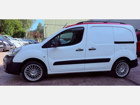 Citroen Berlingo 1.6 HDi 625 Enterprise Panel Van 5dr Diesel Manual L1 (131 g/km, 75 bhp) 17