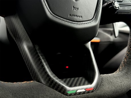 Lamborghini Revuelto V12 61