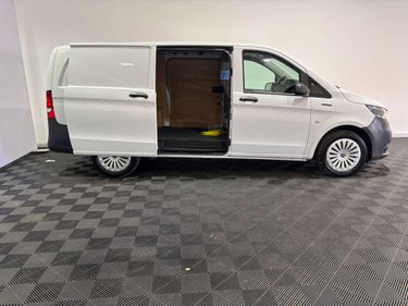 Mercedes-Benz Vito eVito 66 Progressive 4