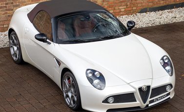 Alfa Romeo 8C Spider 9