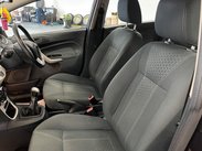 Ford Fiesta 1.4 TDCi Zetec 5dr 22