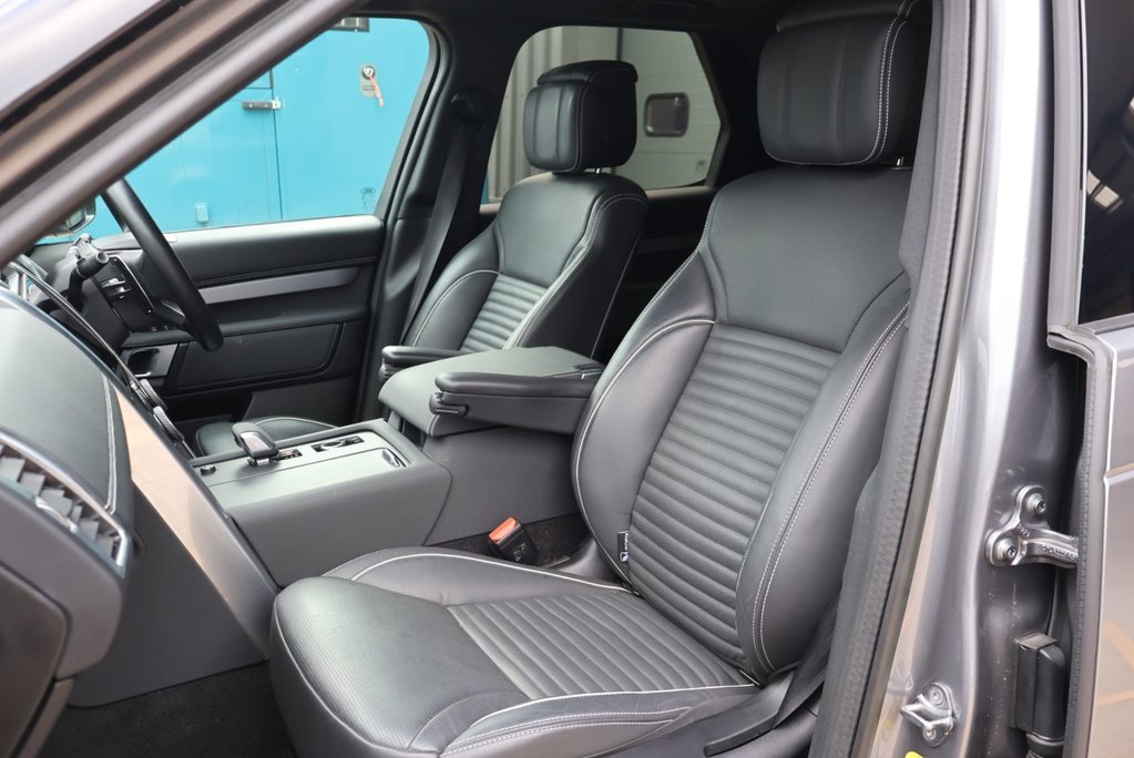 Land Rover Discovery R-DYNAMIC HSE MHEV COMMERCIAL GENUINE REAR SEATS  22 WHEELS BLACK ROOF  21