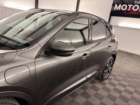 Ford Kuga 2.5 EcoBoost Duratec 14.4kWh ST-Line X CVT Euro 6 (s/s) 5dr 45