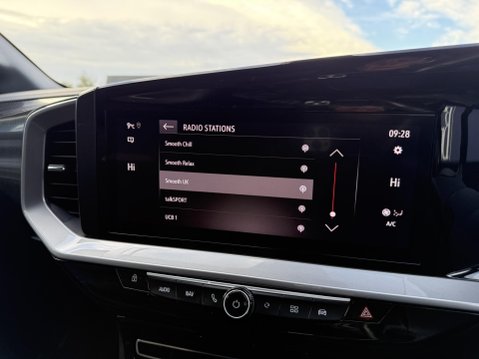 Vauxhall Mokka Electric 50kWh Ultimate SUV 5dr Electric Auto (136 ps) 40