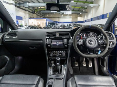 Volkswagen Golf 2.0 TSI BlueMotion Tech R Hatchback 3dr Petrol Manual 4Motion Euro 6 (s/s) 2