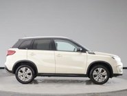 Suzuki Vitara SZ-T BOOSTERJET MHEV 4