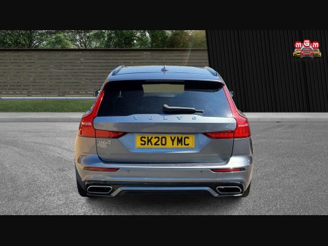 Volvo V60 T4 R-DESIGN PLUS 7
