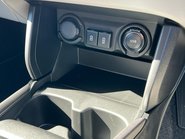 Suzuki Swift 1.2 Hybrid ULTRA 28