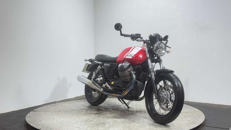 Moto Guzzi V7 ABS SPECIAL 2015 ONLY 7K MOT EXCELLENT CONDITION RETRO 744CC 2