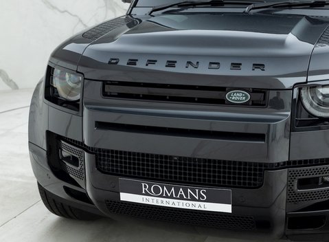 Land Rover Defender 110 V8 22