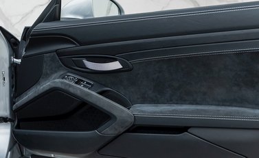 Porsche 718 Boxster Spyder 23