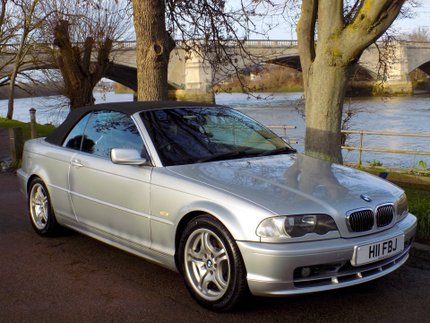 2002 3 SERIES E46 320CI AUTO YEAR 2002 52 MILEAGE 122,854 MILES COLOUR TITANIUM SILVER... photo