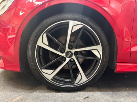 Audi A3 1.5 TFSI CoD 35 Black Edition Euro 6 (s/s) 4dr 50