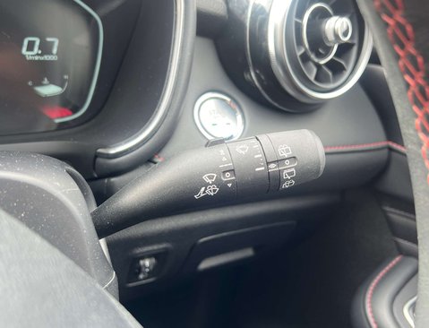 MG HS 1.5 MG HS Exclusive Semi-Auto 5dr 15