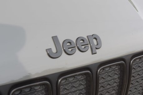 Jeep Renegade NIGHT EAGLE 9