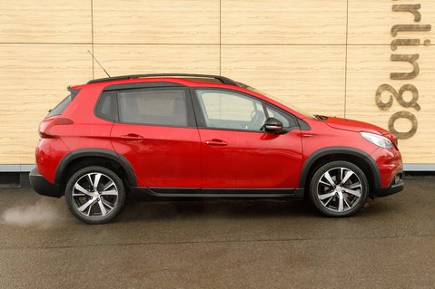 Peugeot 2008 PURETECH S/S GT LINE 13