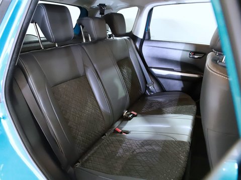 Suzuki Vitara 1.4 Boosterjet 48V Hybrid SZ5 ALLGRIP 5dr Auto 35
