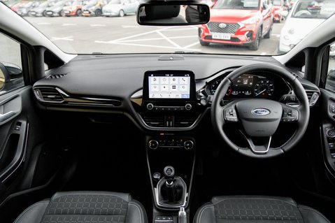 Ford Fiesta TITANIUM X 3