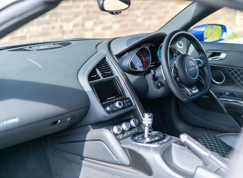 Audi R8 V10 Spyder 16