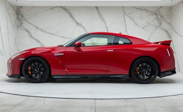Nissan GT-R R35 TRACK EDITION 5