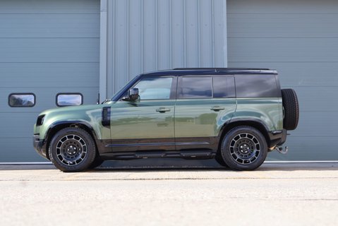 Land Rover Defender 110 2026 HARD TOP D350  HSE Octa wheels and a genuine rear seat conversion 8