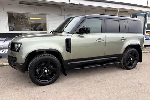 Land Rover Defender 110 D250 Hard Top SE MHEV - No VAT 1