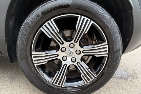 Volvo XC40 B4 INSCRIPTION MHEV 67
