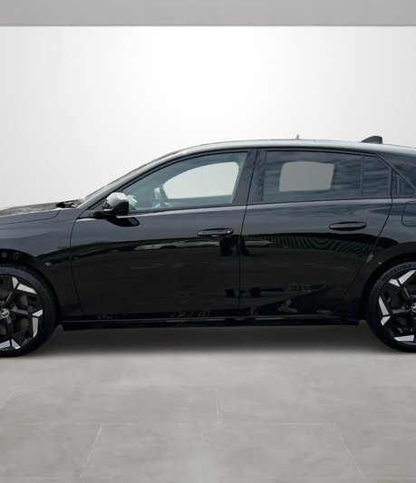 Vauxhall Astra 1.6 Plug-in Hybrid GSe 5dr Auto [Pan roof]
