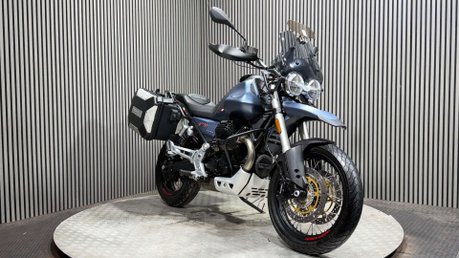 Moto Guzzi V85 850 TT 2019 37K MOT SEPTEMBER 2027 PANNIERS ADVENTURE BIKE 2