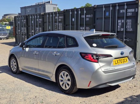 Toyota Corolla 1.8 VVT-h Design Touring Sports 5dr Petrol Hybrid CVT Euro 6 (s/s) (122 ps) 4